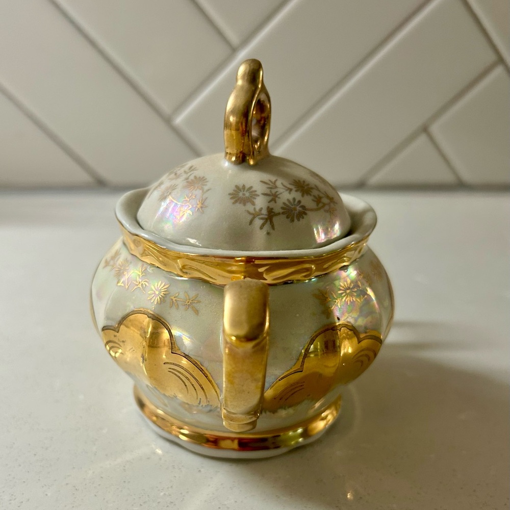 Elegant Gold-Trim Porcelain Tea Set - 3-Piece Coffee/Tea Service - Picture 12 of 16